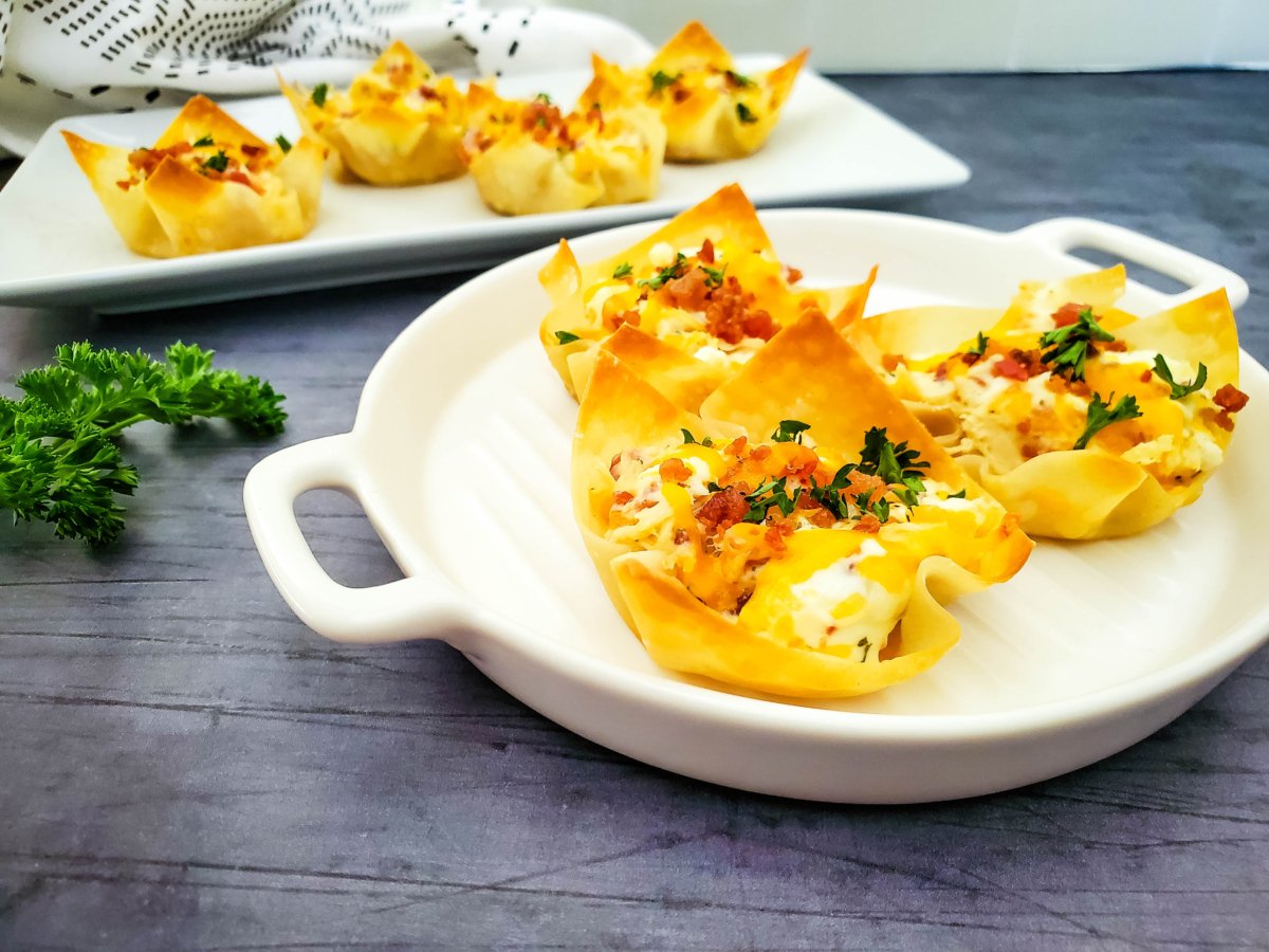 Cheesy Bacon Chicken Wonton Cups Appetizer