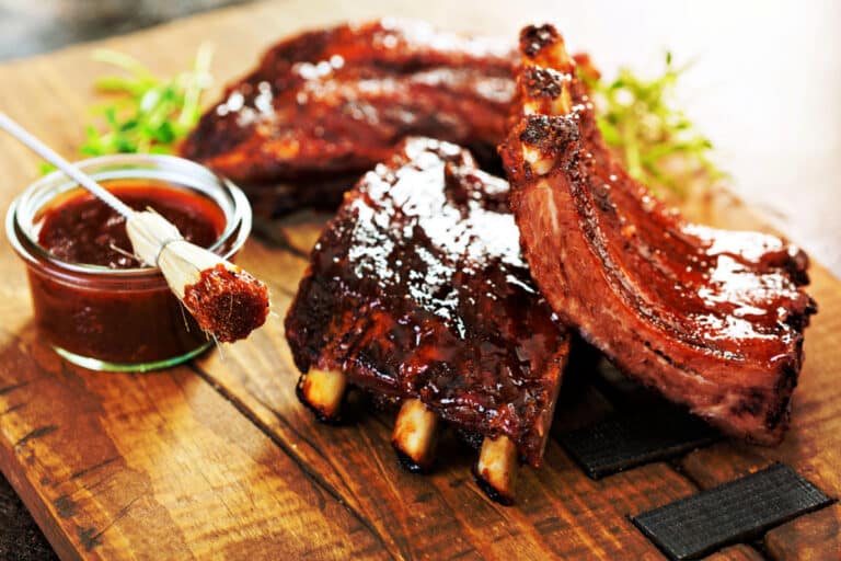 Easy Slow Baked Beef Back Ribs Recipe - Smashing Eats