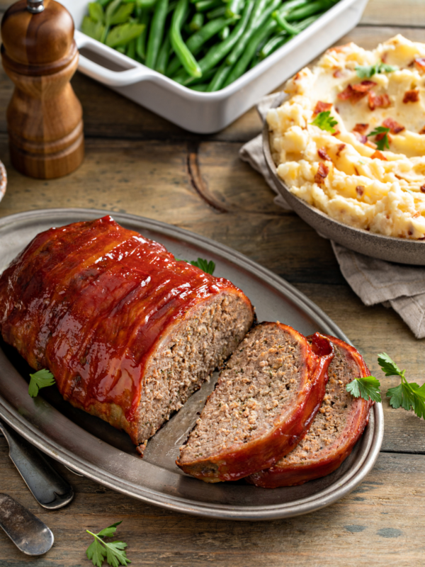Easy Meatloaf Recipe (Old-Fashioned Comfort Food)