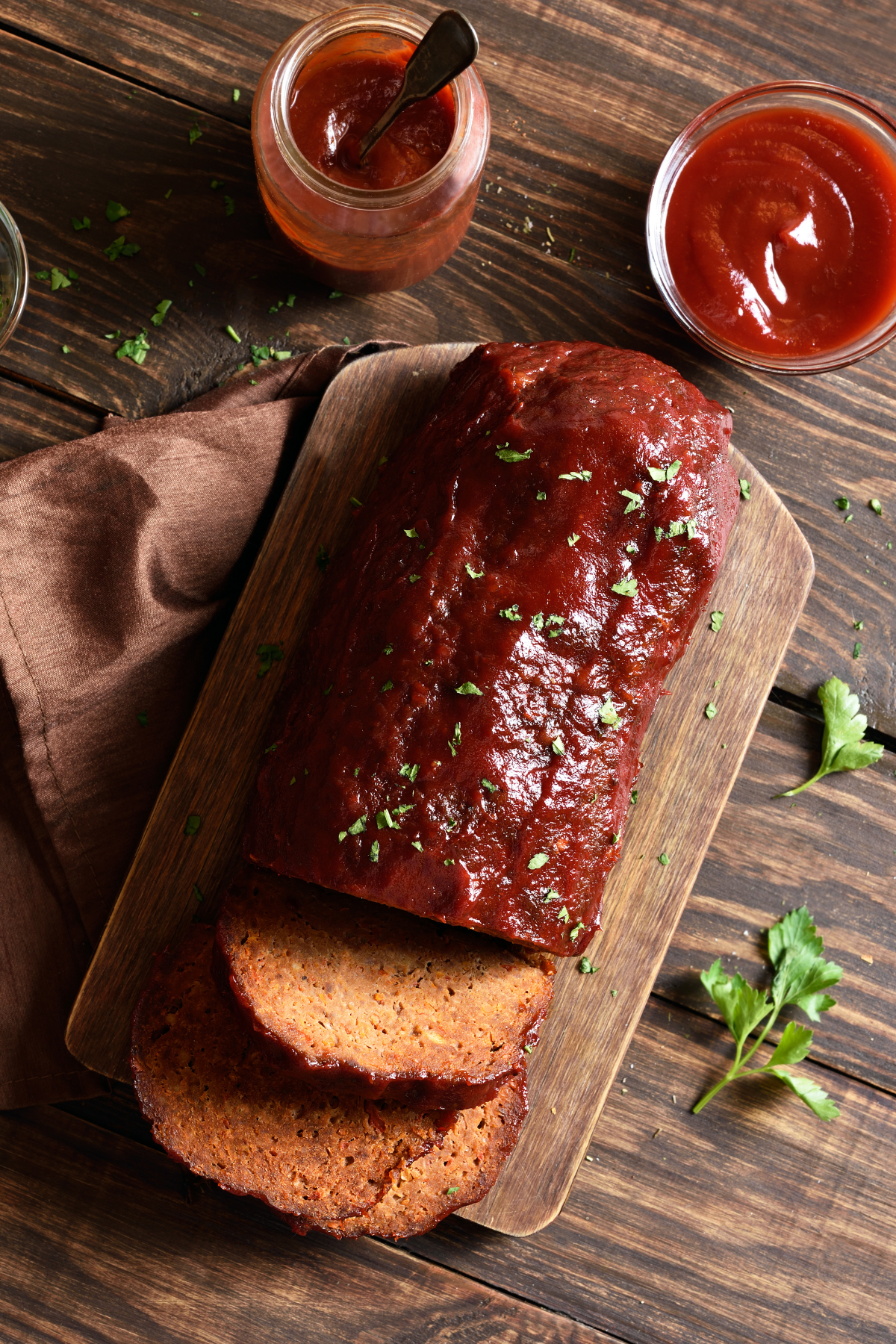 glazed meatloaf resting beofre slicing