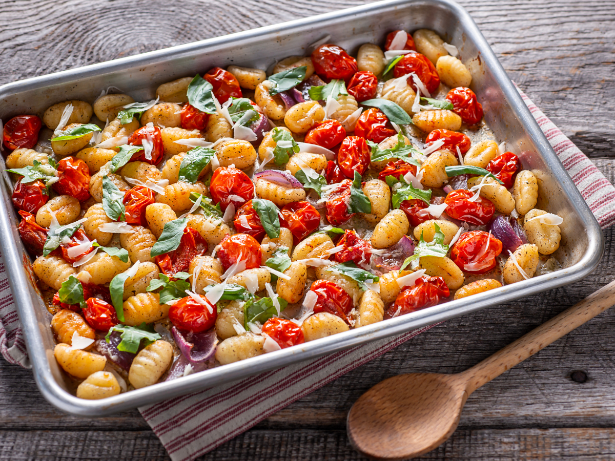 sheet pan gnocchi with veggies