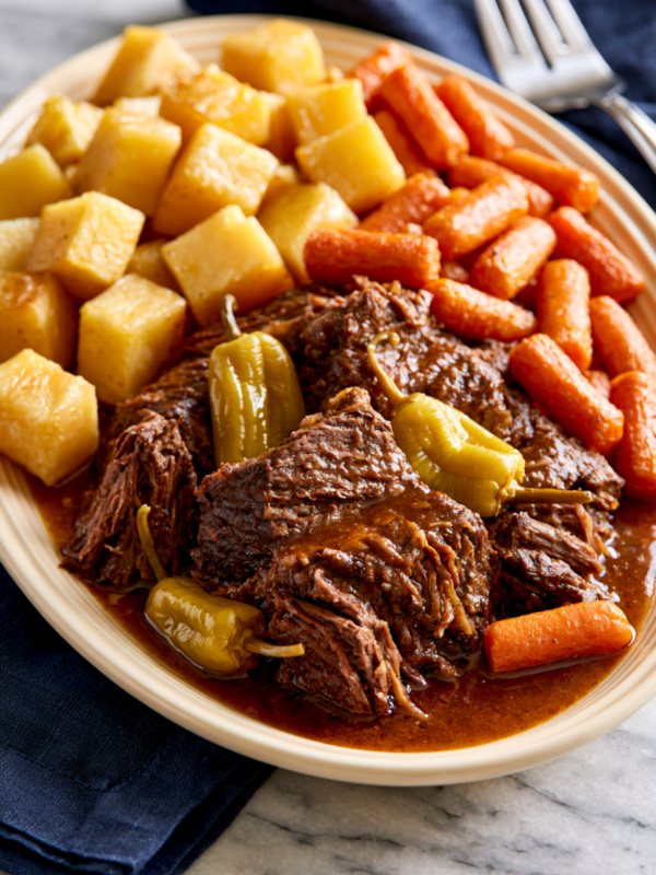 Fall Apart Mississippi Pot Roast (5 Ingredient Crockpot Recipe)